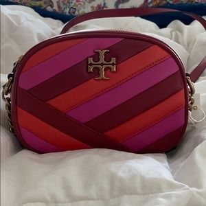 Tory Burch Kira Chevron camera bag